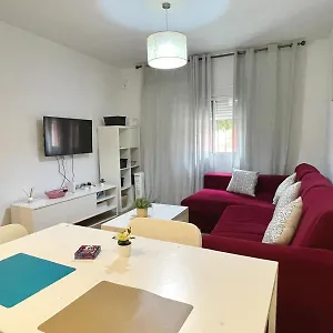 Triana Roomable Appartement